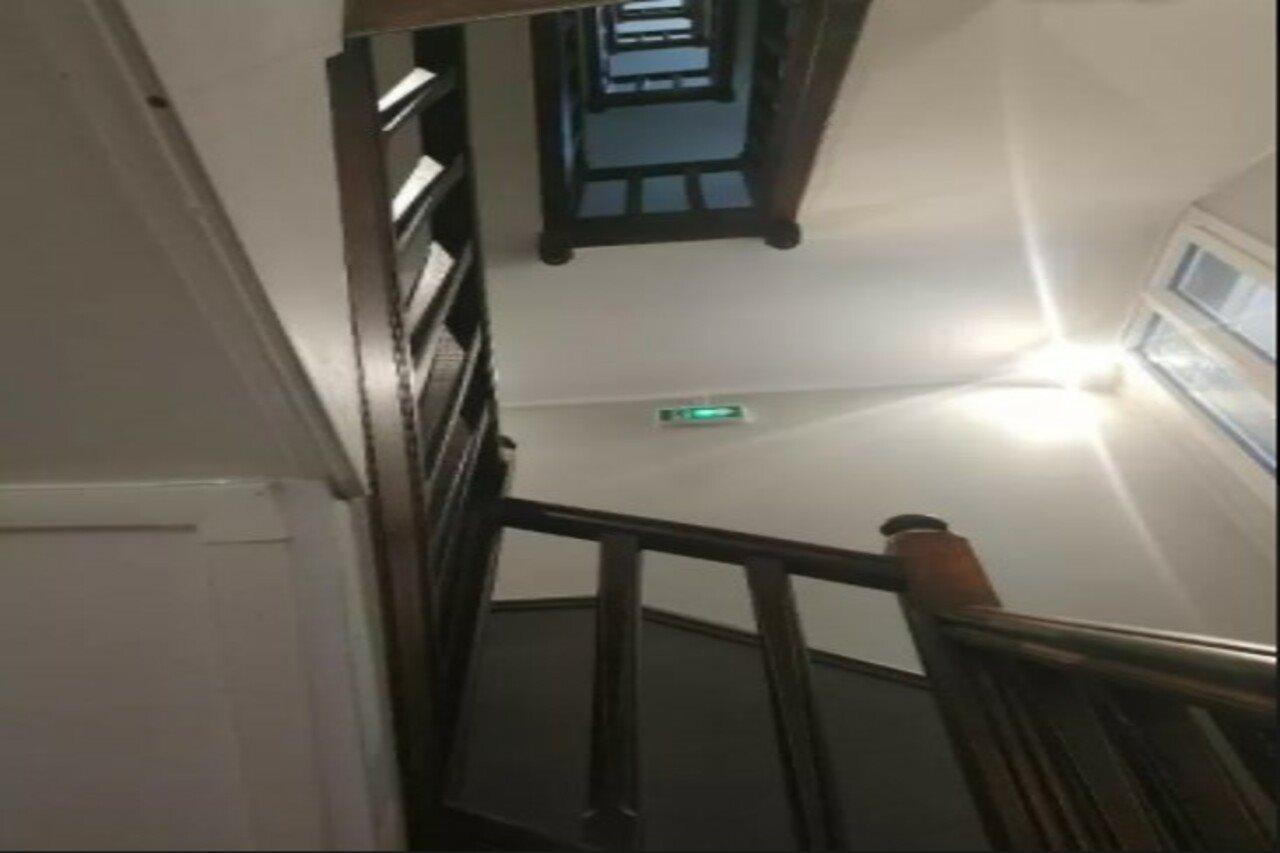 Hipotel Paris Belleville Gare De L'Est Екстериор снимка