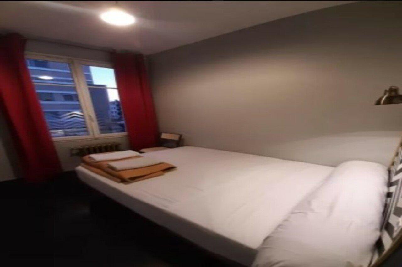 Hipotel Paris Belleville Gare De L'Est Екстериор снимка