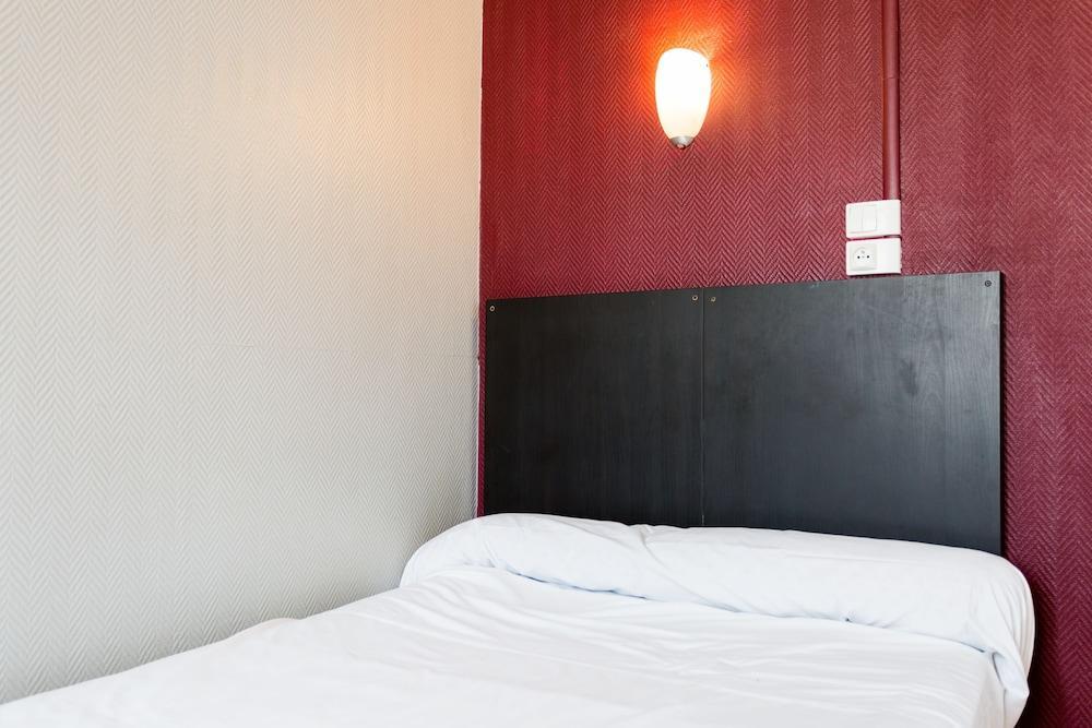 Hipotel Paris Belleville Gare De L'Est Екстериор снимка