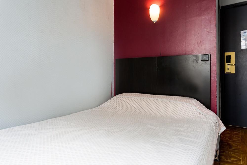 Hipotel Paris Belleville Gare De L'Est Екстериор снимка