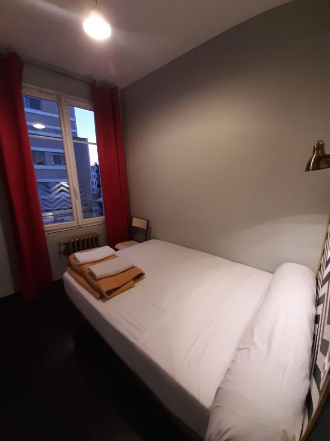 Hipotel Paris Belleville Gare De L'Est Екстериор снимка